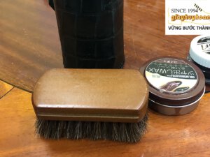 Bàn chải lông ngựa đánh giày đẹp Huy Hoàng 001