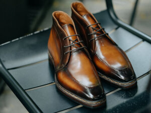 Giày da nam chính hãng Chukka Boot CNES BT2044 001