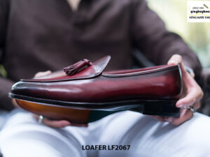 Giày lười nam chuông màu đỏ đô Tassel Loafer LF2067 004