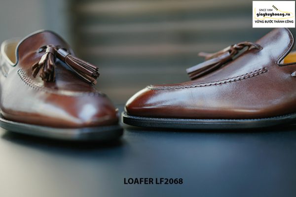 Giày lười nam hàng hiệu Tassel Loafer LF2068 002