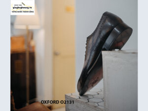 Giày tây nam vân cá sấu phối da nhung Oxford O2131 003