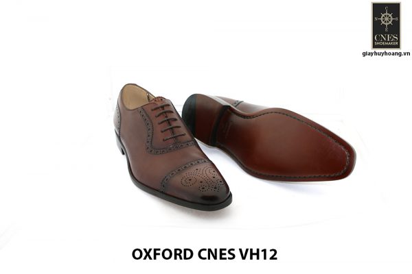 [Outlet Size 39+40] Giày tây nam buộc dây đục lỗ captoe Oxford VH12 002