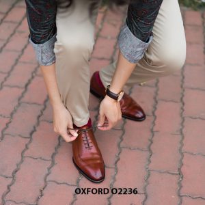 Giày da nam Wholecut đục lỗ Oxford O2236 011