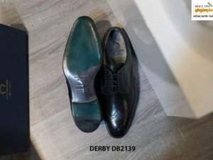 Giày tây nam đục lỗ chữ M Derby DB2139 003