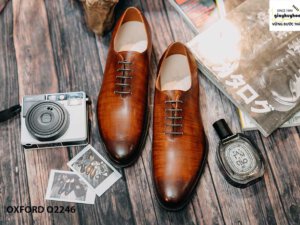 Giày da nam da trơn Oxford Wholecut O2246 001