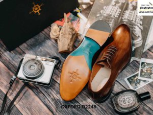 Giày da nam cao cấp Oxford Wholecut O2248 004