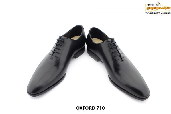 [Outlet size 41.44] Giày da nam đơn giản Wholecut oxford 710 004