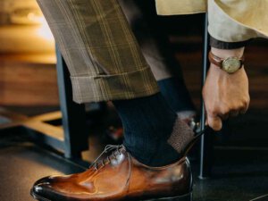 Cây đón gót - Muỗng xỏ giày inox bọc da cao cấp 001