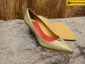[Size 37] Giày da nữ cao gót 8cm màu xanh Female LV01 005