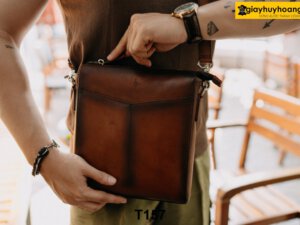 Túi đeo chéo da nam