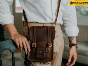 Túi đeo chéo nam thời trang bằng da bò T163 001