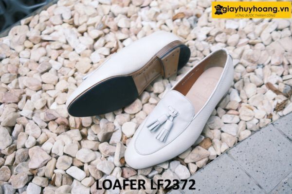 Giày lười nam màu trắng phong cách Loafer LF2372 004