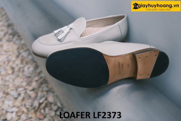 Giày lười nam màu trắng có chuông tassel Loafer LF2373 002