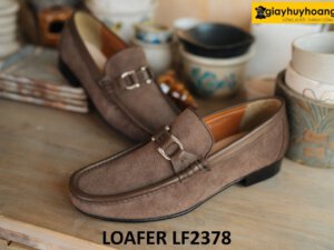 Giày lười nam da lộn màu xám khóa horesit Loafer LF2378 003