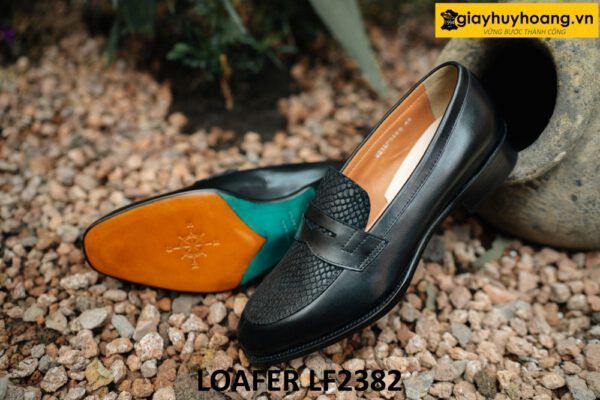 Giày lười nam màu đen độc đáo Loafer LF2382 004