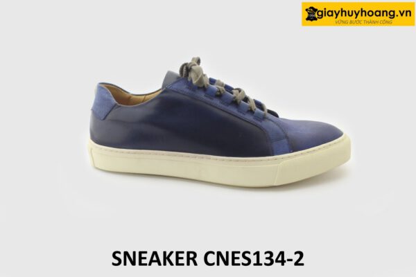 [Outlet] Giày da thể thao nam đế bằng màu trắng Sneaker CNS134 001