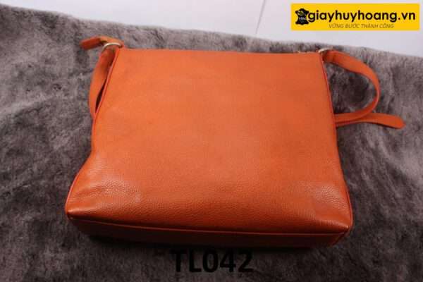 Túi đeo chéo nữ da bò hạt màu cam TL042 002