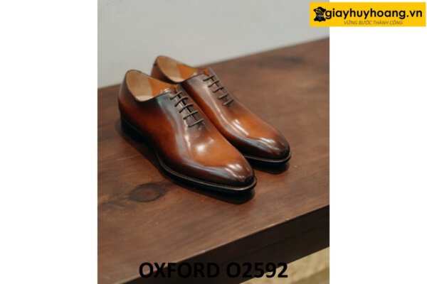 Giày da Oxford Wholecut nam mũi trơn không họa tiết O2592 002