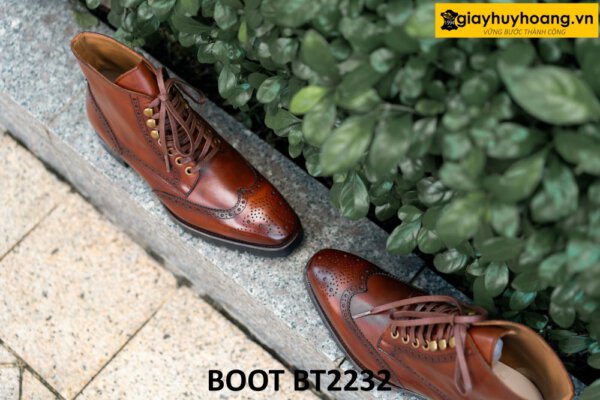 Giày boot nam đục lỗ họa tiết cánh chim BT2232 004