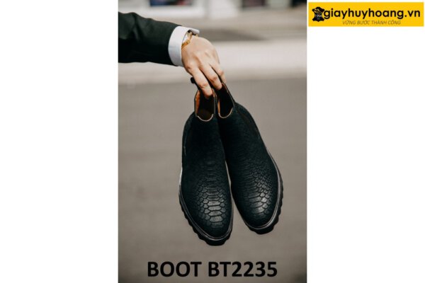 Giày da lộn cổ cao nam dập vân Chelsea Boot BT2235 001