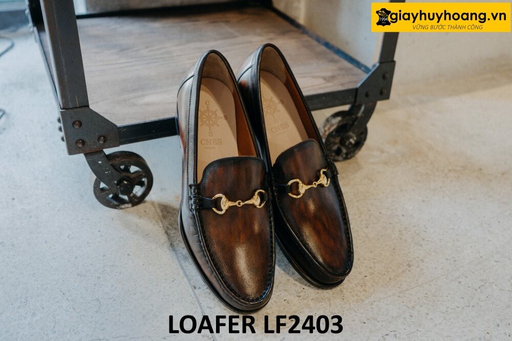 dat-dong-giay-da-nam-thu-cong-loafer-lf2403-001 Giày lười da nam có khóa horesit kim loại loafer LF2403 001