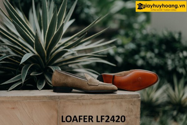 Giày lười da lộn màu xám đế mỏng trẻ trung loafer LF2420 003