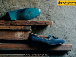 Giày lười nam da lộn có chuông màu xanh navy Loafer LF2437 003