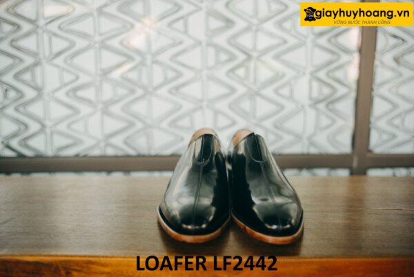 Giày lười da bóng kính màu đen cá tính loafer LF2442 004