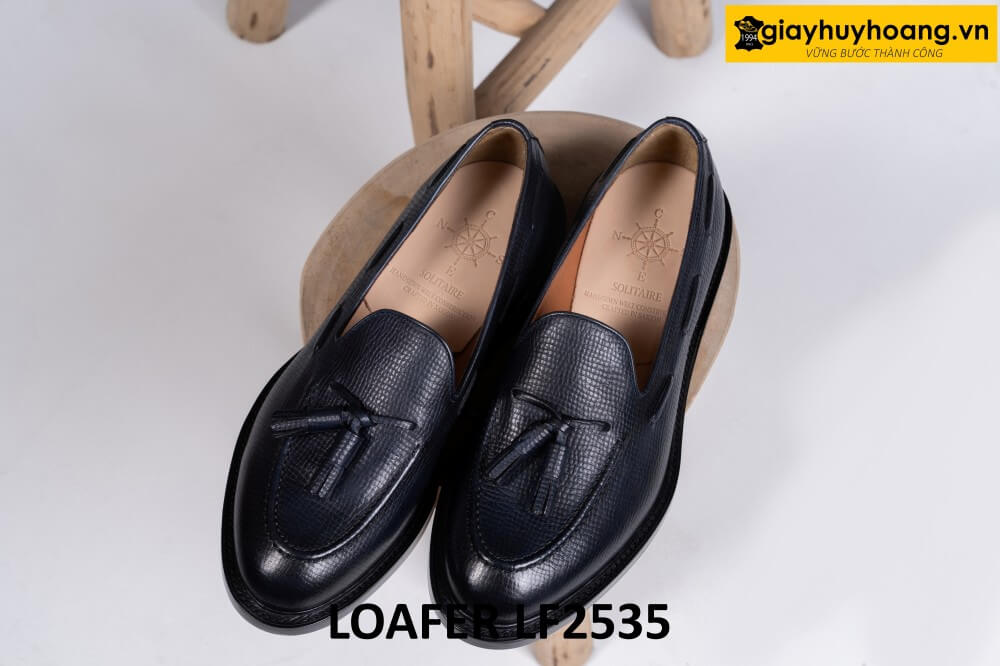 dat-dong-giay-da-nam-thu-cong-loafer-lf2535-002 Giày lười nam mũi tròn có chuông da dập vân Loafer LF2535 001
