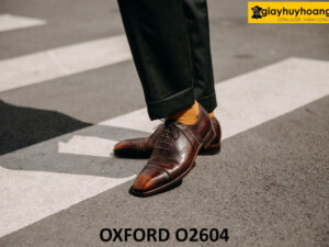 Giày da màu nâu oxford nam trẻ trung phong cách O2604 001