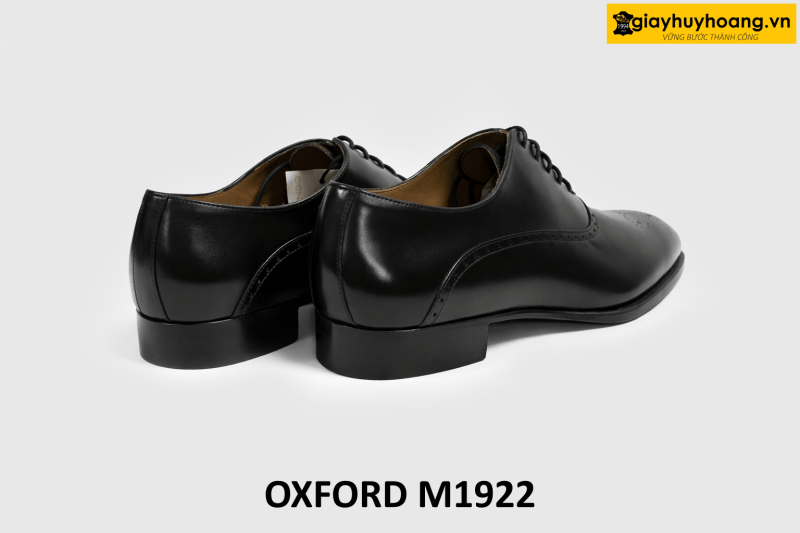 ban-giay-tay-oxford-den-cong-so-m1922-001 Giày da oxford nam đế da bò màu đen sang trọng M1922 004