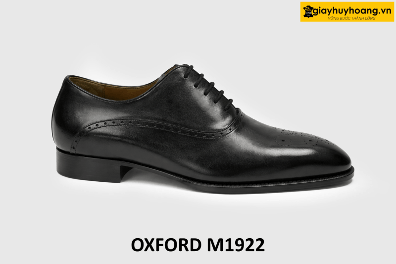 ban-giay-tay-oxford-den-cong-so-m1922-005 Giày da oxford nam đế da bò màu đen sang trọng M1922 001