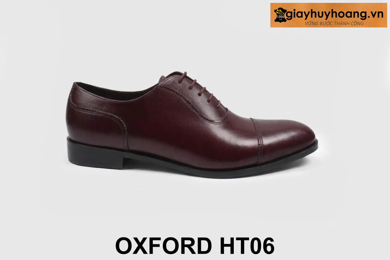 ban-giay-tay-nam-thu-cong-oxford-t06-do-1 Giày oxford da nam màu đỏ đô hàng hiệu Oxford HT06 001