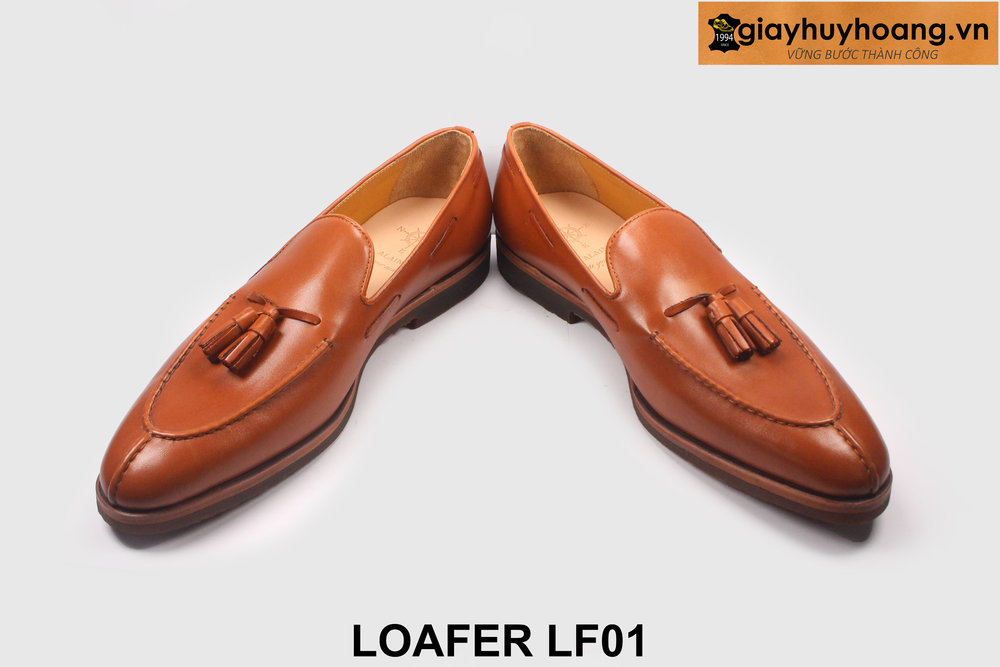 ban-giay-luoi-nam-cao-cap-de-cao-su-giayhuyhoang-lf01-15 Giày lười nam trẻ trung hàng hiệu màu bò Loafer LF01 003