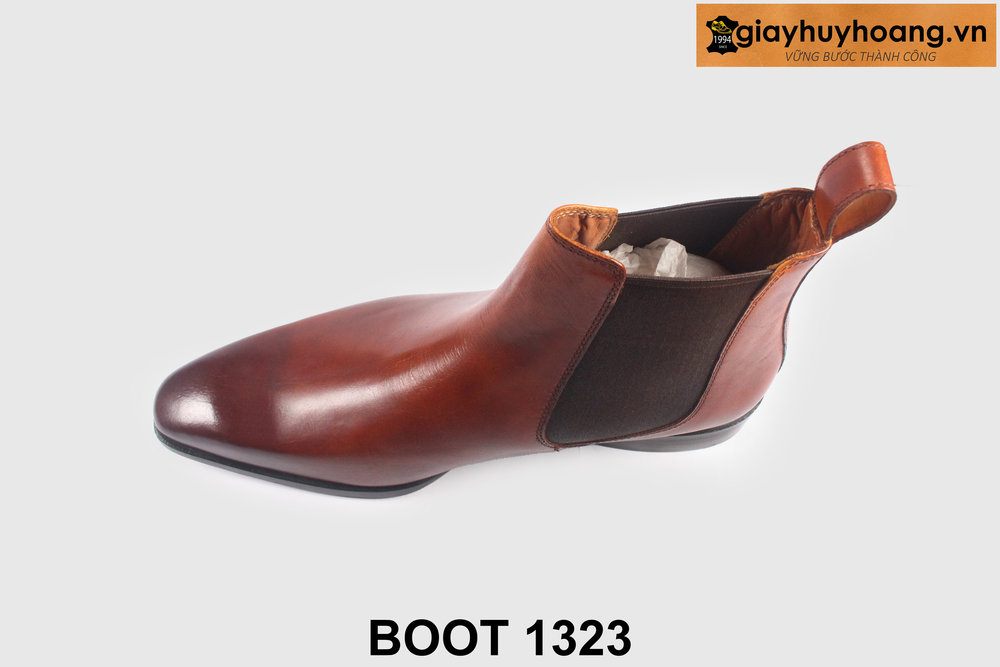 ban-giay-boot-nam-cong-so-1323-giayhuyhoangvn-7 Giày boot nam cổ cao da bê cao cấp màu nâu bò 1323 0018