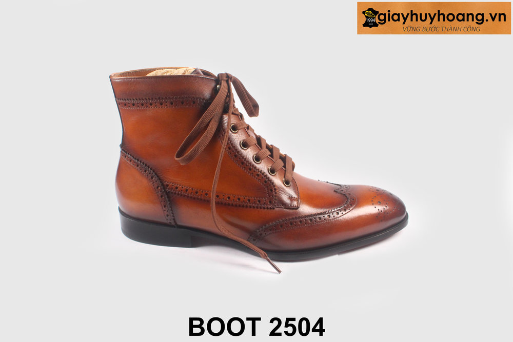 ban-giay-da-co-cao-nam-buoc-day-boot-wingtips-2504-1 Giày boot nam buộc dây đậm chất phong cách 2504 001