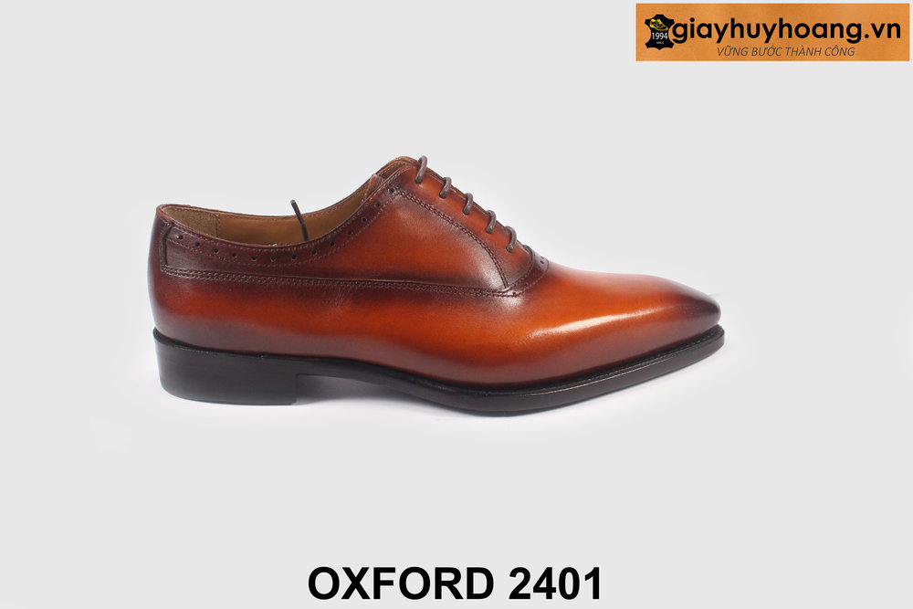 ban-giay-tay-oxford-2401-nam-mui-tron-giayhuyhoangvn-1 Giày oxford nam da bê mũi trơn màu bò cá tính 2401 001
