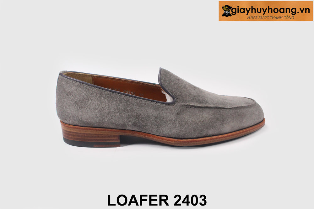 giay-luoi-da-nam-cong-so-thu-cong-loafer-2403-01 Giày lười da lộn nam màu xám lông chuột Loafer 2403 001